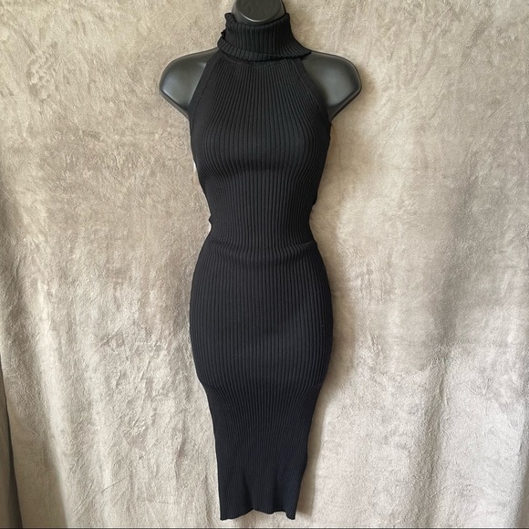 Windsor Dresses & Skirts - Windsor Black Open Back Sleeveless Turtleneck Sweater